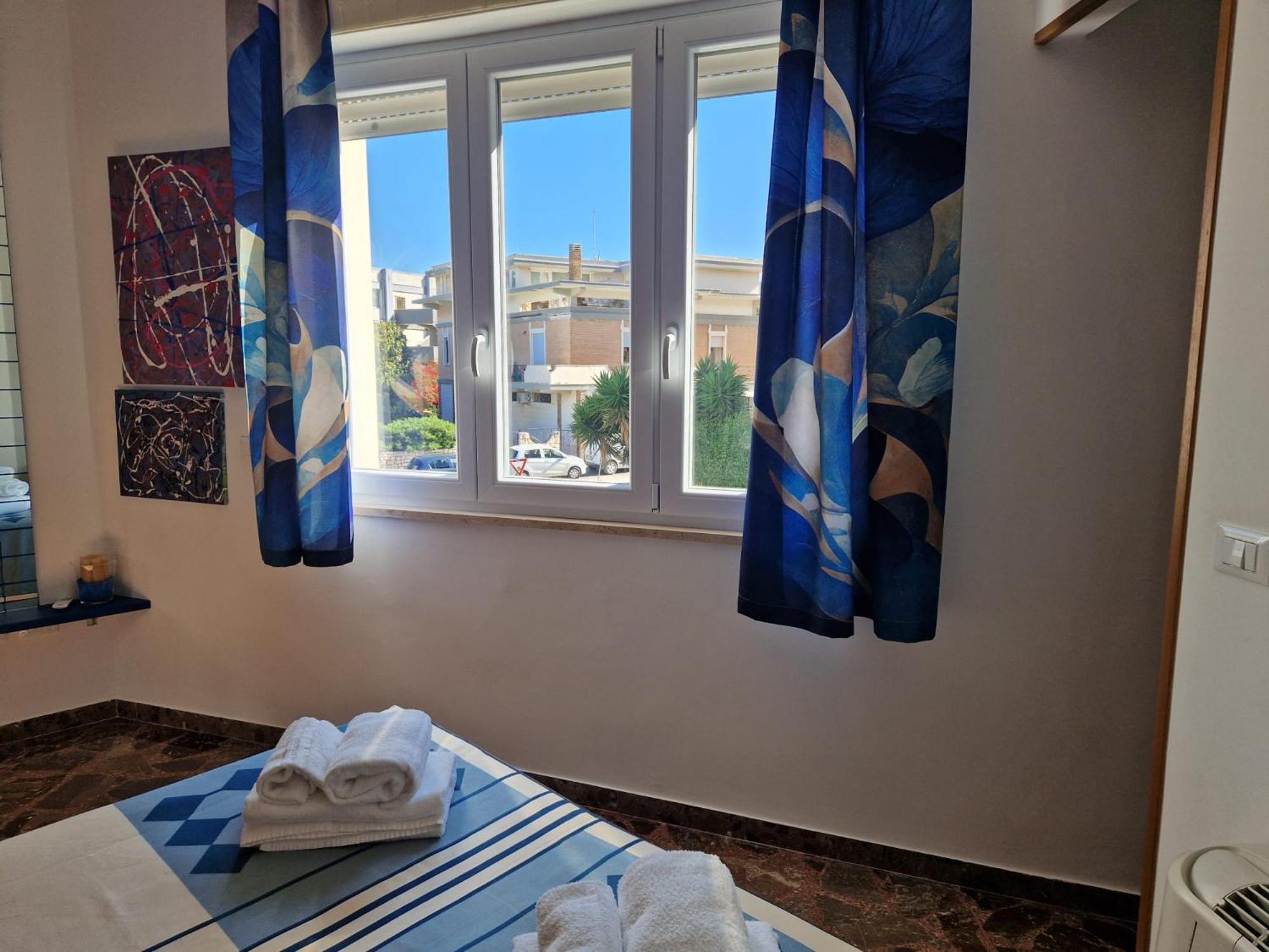 Domus Divina & Domus Elegans Fronte Mare Διαμέρισμα Monopoli Δωμάτιο φωτογραφία